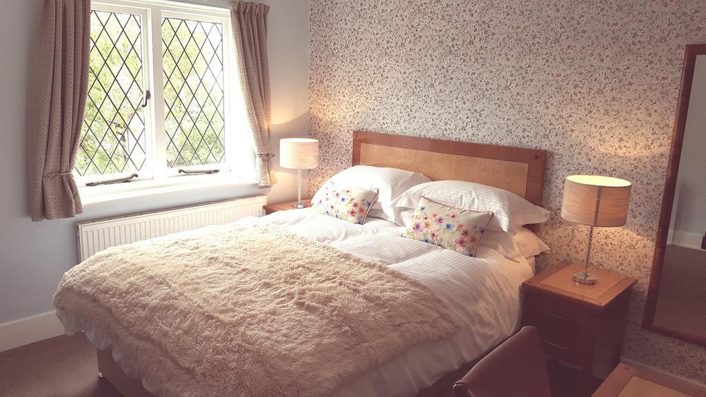 Sadlers Guest House Wokingham Kültér fotó